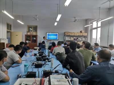 漢中市總工會為農(nóng)民工提供&ldquo;一條龍&rdquo;服務(wù)