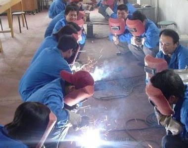 無錫電工電焊工培訓(xùn)考證在哪里_周邊服務(wù)欄目